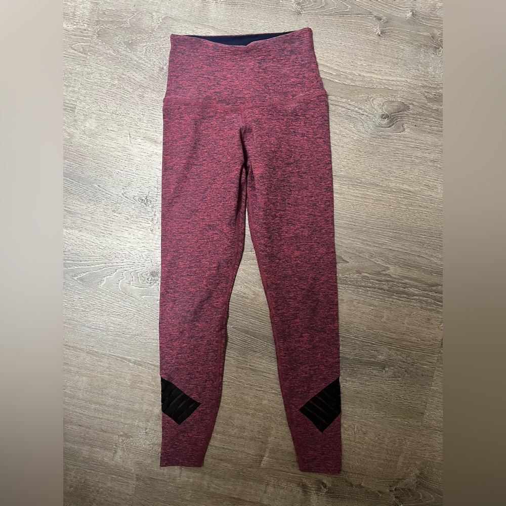Beyond Yoga Spacedye Red and Black High-Waisted Leggings workout pants XS